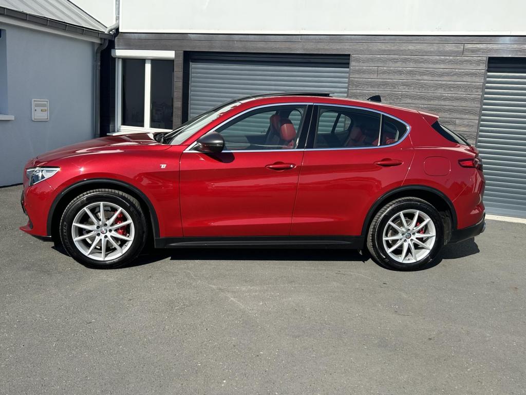 ALFA ROMEO STELVIO 2,2 JTD 210 TI Q4 AT8